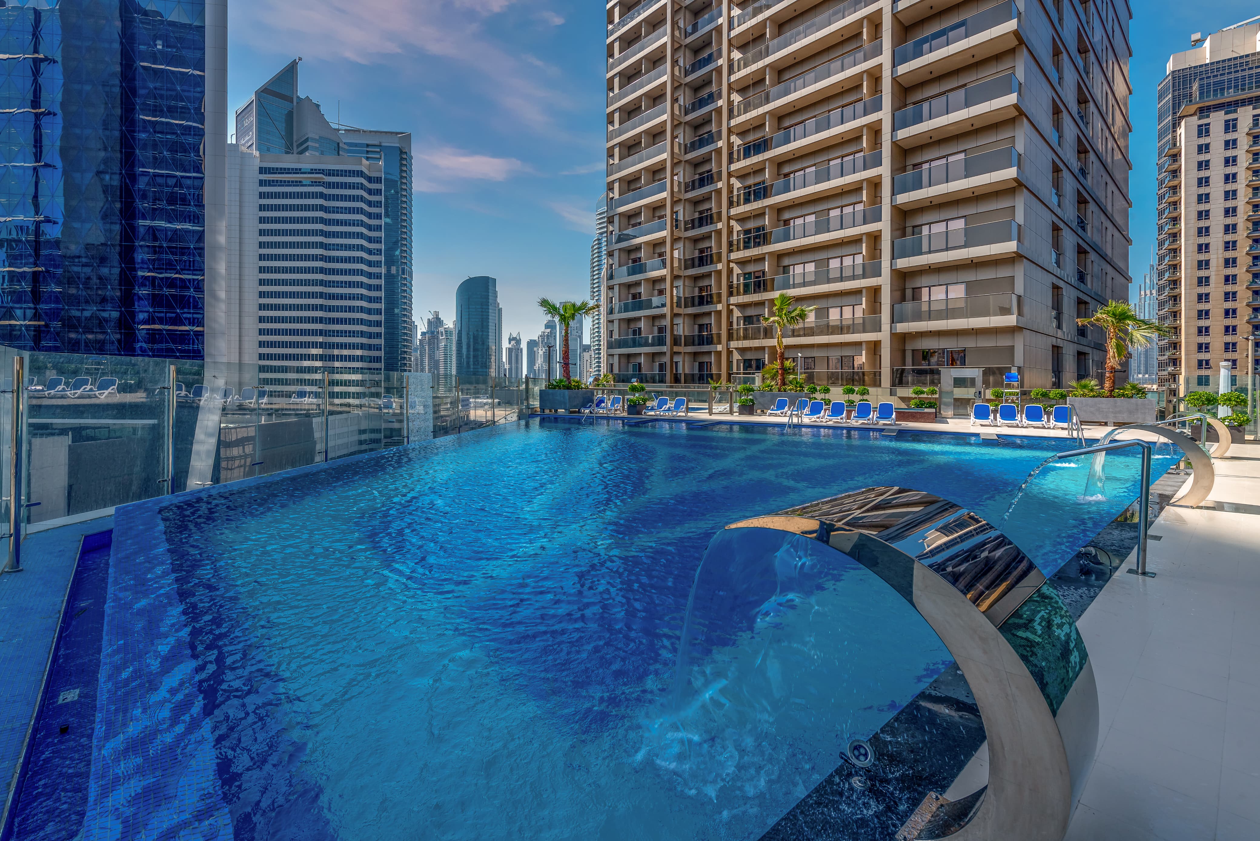 1 Bedroom Apartment in Elite Downtown Residence 2