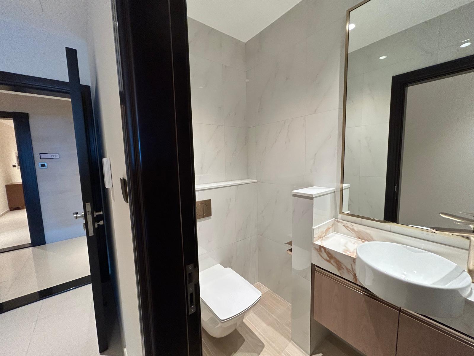 1 Bedroom Apartment in Elite Downtown Residence 2