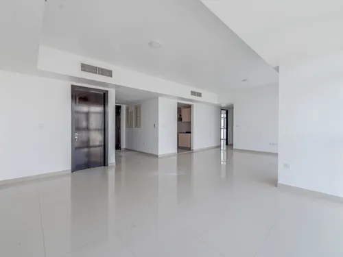 2 Bedrooms Apartment in Tala Tower