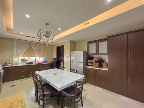 5 Bedrooms Villa in B Villas