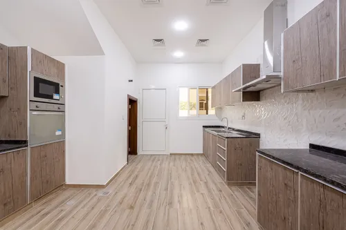 6 Bedrooms Villa in The Centro