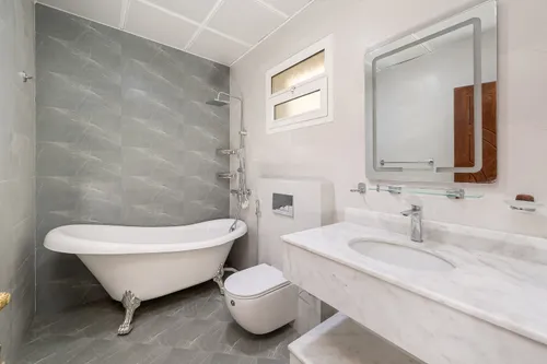 6 Bedrooms Villa in The Centro