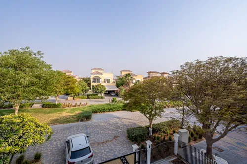 6 Bedrooms Villa in The Centro