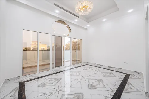 6 Bedrooms Villa in The Centro