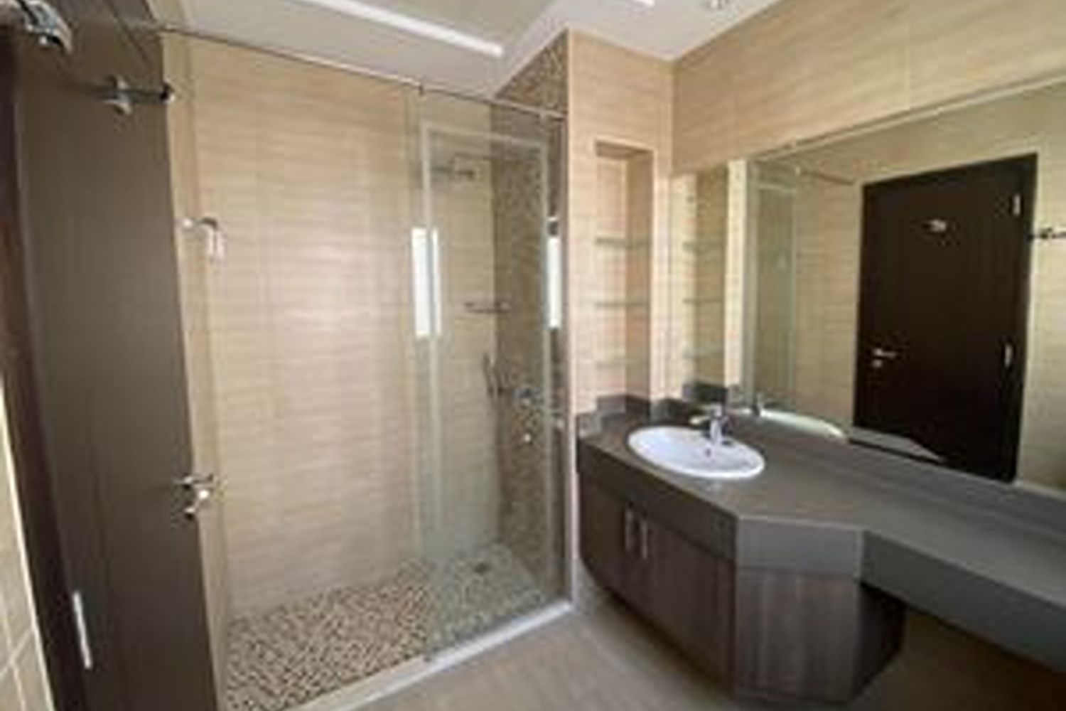 5 Bedrooms Villa in Umm Suqeim 1 Villas