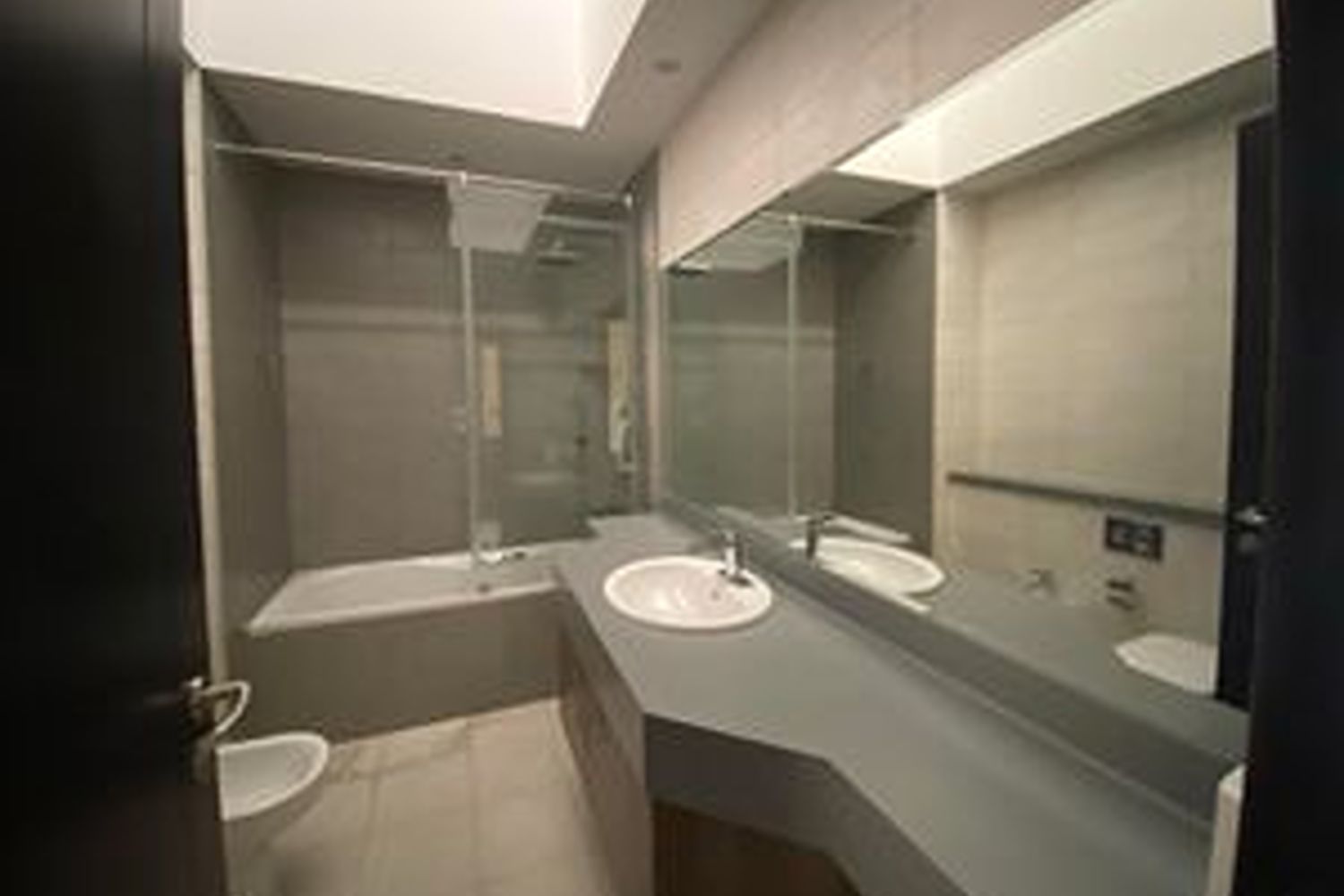 5 Bedrooms Villa in Umm Suqeim 1 Villas