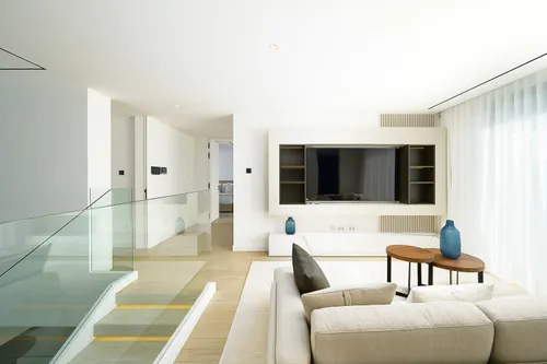 5 Bedrooms Villa in Entertainment Foyer