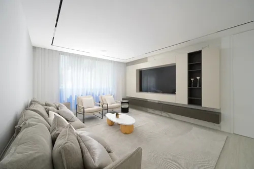 5 Bedrooms Villa in Entertainment Foyer