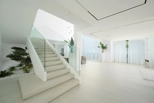 5 Bedrooms Villa in Entertainment Foyer