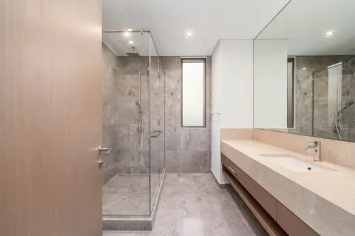 4 Bedrooms Villa in Golf Place 1