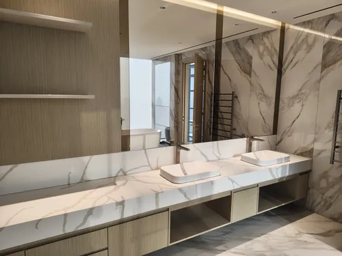 4 Bedrooms Apartment in The S Tower