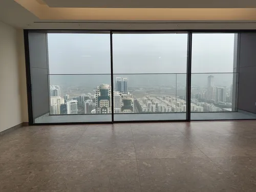 4 Bedrooms Apartment in The S Tower