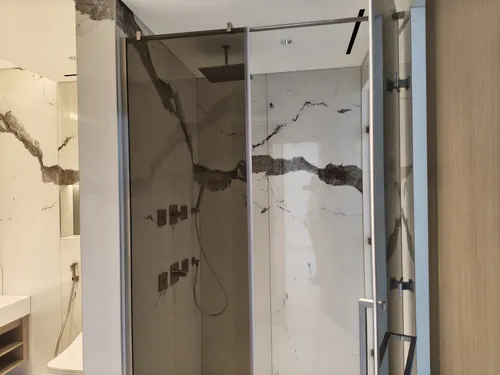 4 Bedrooms Apartment in The S Tower