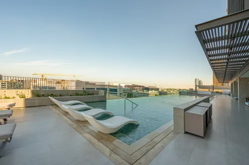 4 Bedrooms Apartment in The S Tower