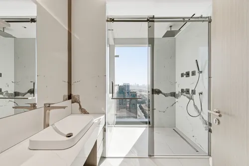 4 Bedrooms Apartment in The S Tower