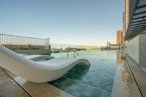 4 Bedrooms Apartment in The S Tower