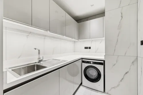 4 Bedrooms Apartment in The S Tower