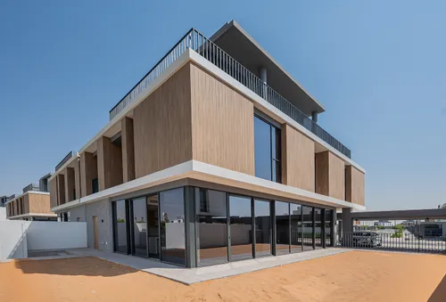 Single Row | Family Community | Modern Finish