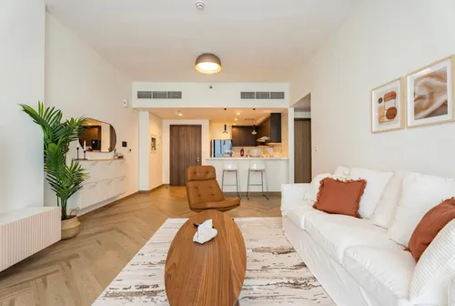 Fully Furnished | Modern Living | 1 Residences