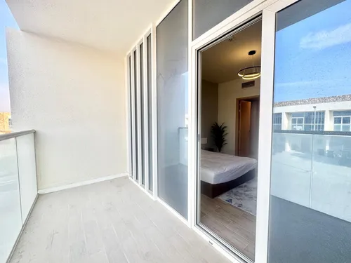 2 Bedrooms Townhouse in Rukan Lofts