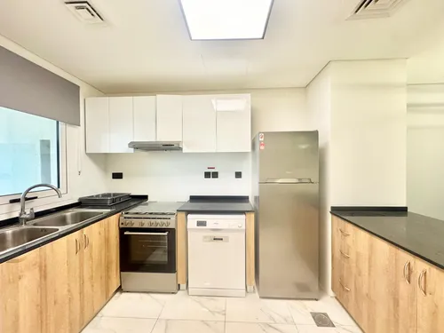 2 Bedrooms Townhouse in Rukan Lofts