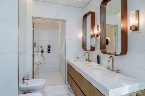 3 Bedrooms Apartment in Jewel Of Creek