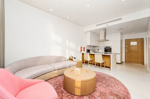 1 Bedroom Apartment in Jewel Of Creek