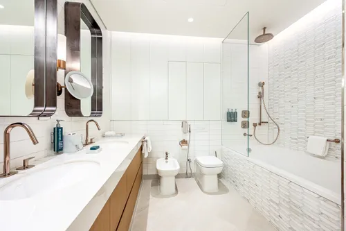 2 Bedrooms Apartment in Jewel Of Creek