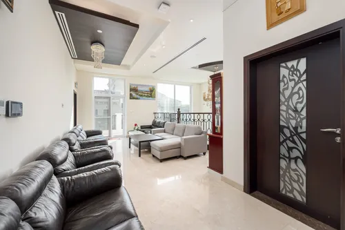 7 Bedrooms Villa in The Aldea