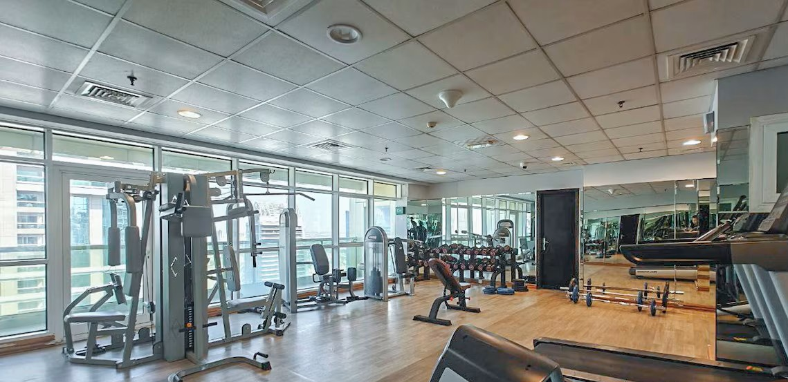  Apartment in Lake City Tower