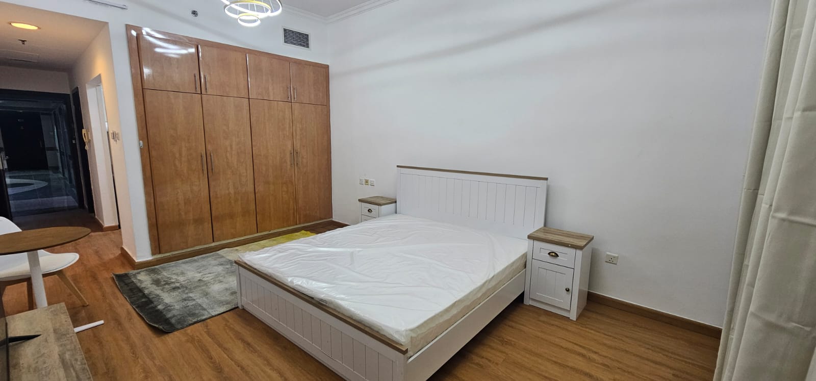  Apartment in Lake City Tower