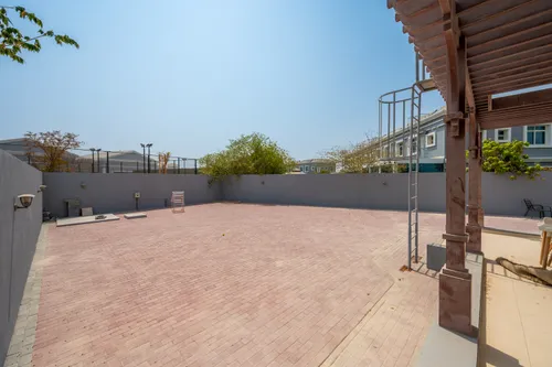 3 Bedrooms Villa in Wadi Al Safa 2