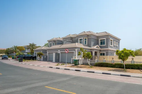 Spacious | Furnished | Great Deal | Master Bedroom