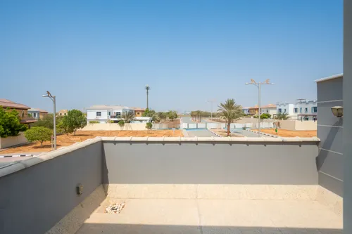 3 Bedrooms Villa in Wadi Al Safa 2