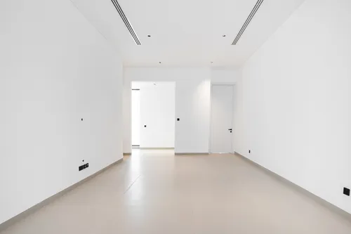5 Bedrooms Villa in Dubai Silicon Oasis