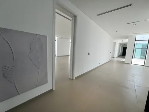5 Bedrooms Villa in Dubai Silicon Oasis