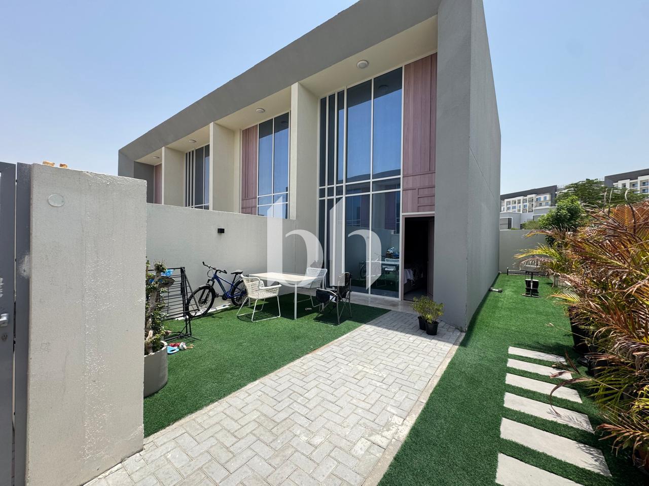 Corner | Pool View | Ready To Move | Furnished