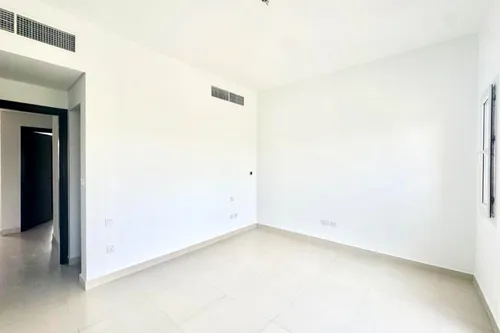 3 Bedrooms Villa in Casa Dora