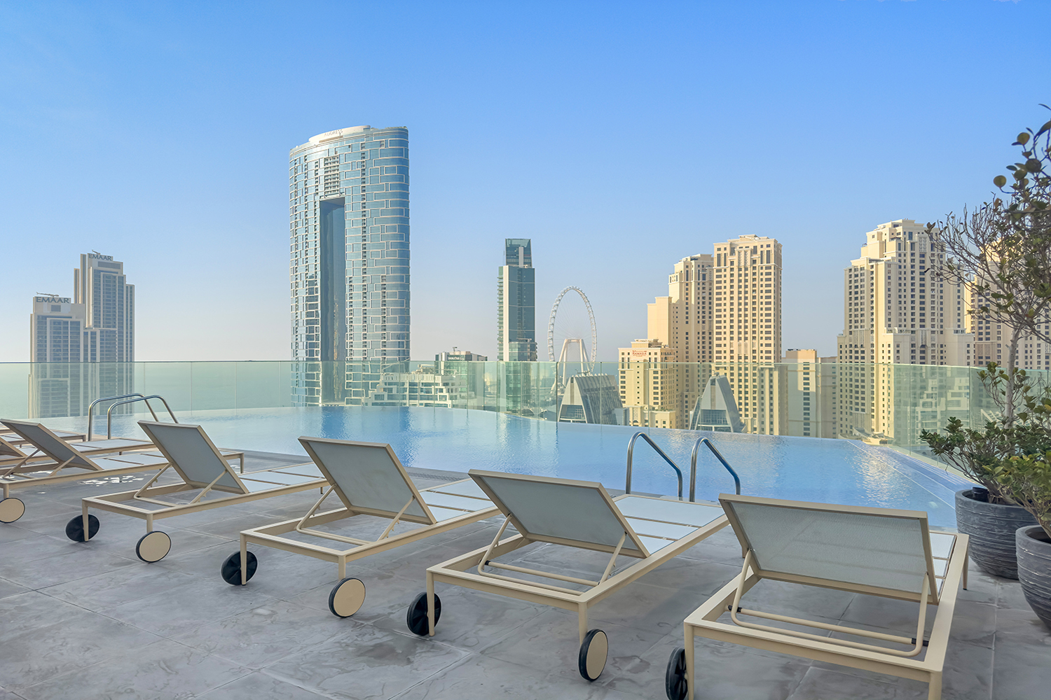 1 Bedroom Apartment in Marina Star