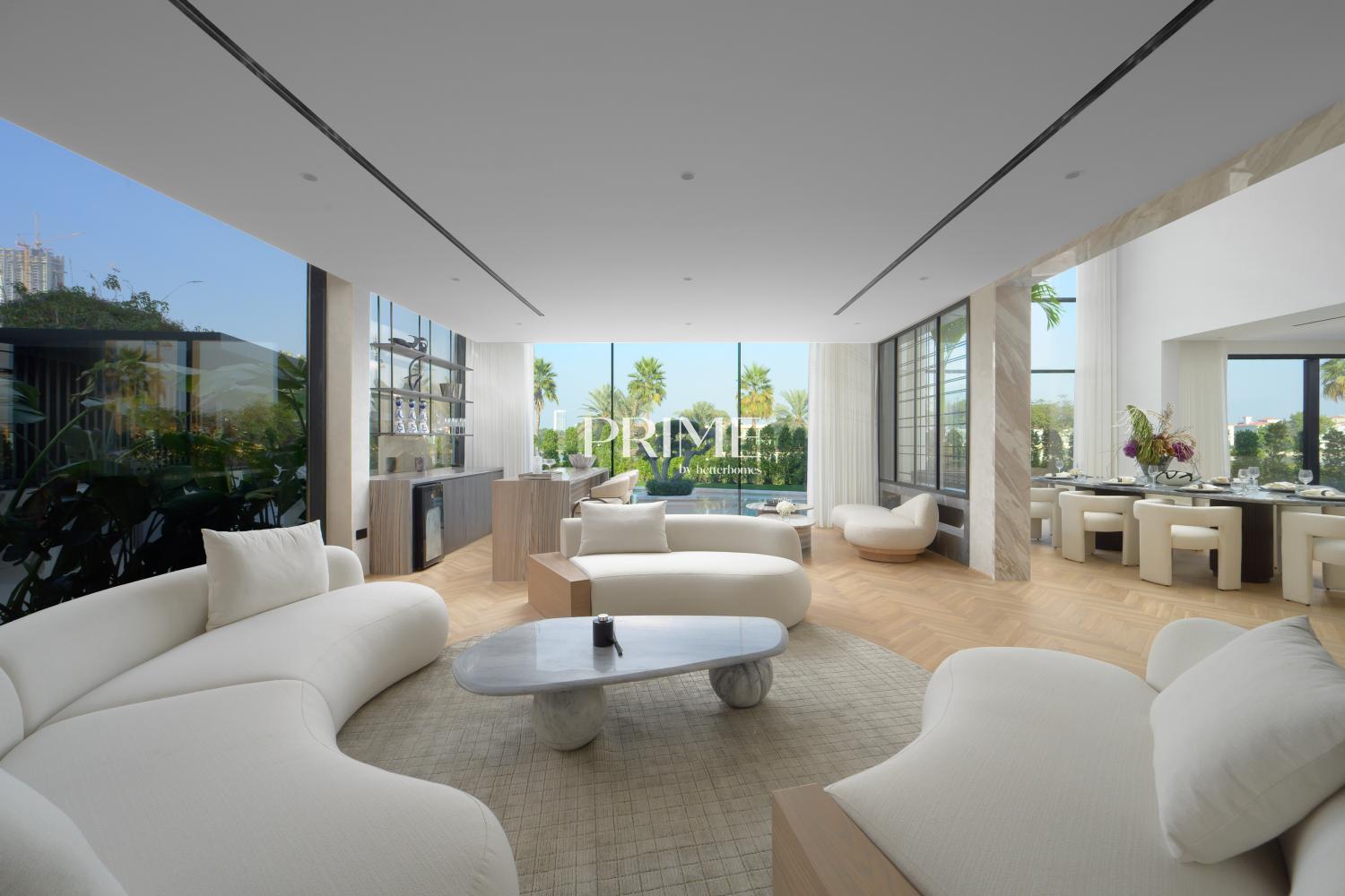 5 Bedrooms Villa in Cluster 47