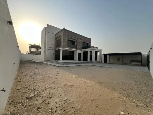5 Bedrooms Villa in Wadi Alshabak
