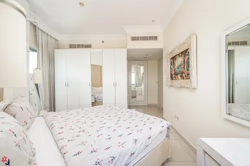 2 Bedrooms Apartment in Downtown Dubai