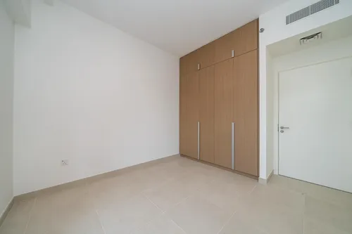 2 Bedrooms Apartment in Lotus Building 2, Lotus at Creek Beach