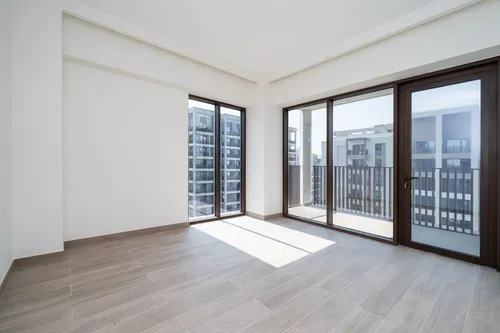 2 Bedrooms Apartment in Lotus Building 2, Lotus at Creek Beach