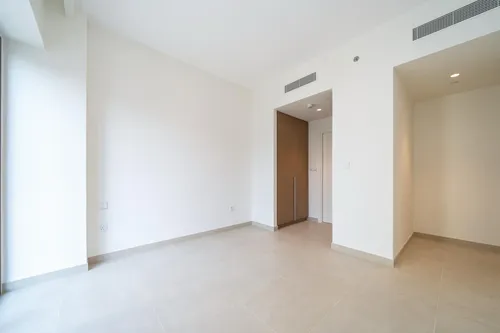 2 Bedrooms Apartment in Lotus Building 2, Lotus at Creek Beach