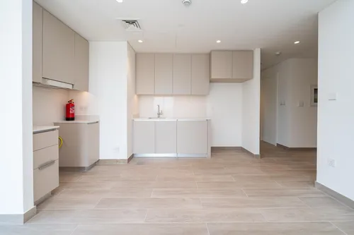 2 Bedrooms Apartment in Lotus Building 2, Lotus at Creek Beach