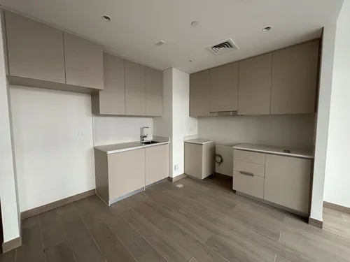 2 Bedrooms Apartment in Lotus Building 4, Lotus at Creek Beach