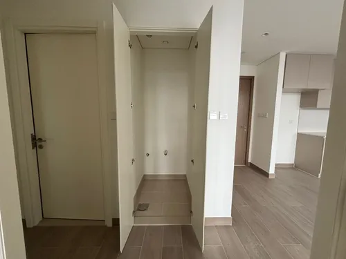 2 Bedrooms Apartment in Lotus Building 4, Lotus at Creek Beach