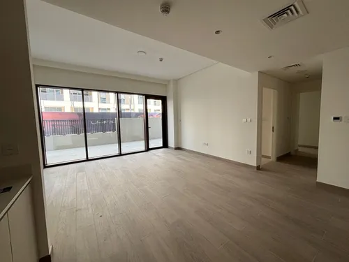 2 Bedrooms Apartment in Lotus Building 4, Lotus at Creek Beach