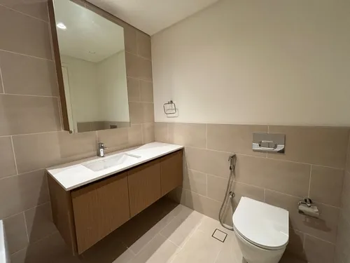 2 Bedrooms Apartment in Lotus Building 4, Lotus at Creek Beach